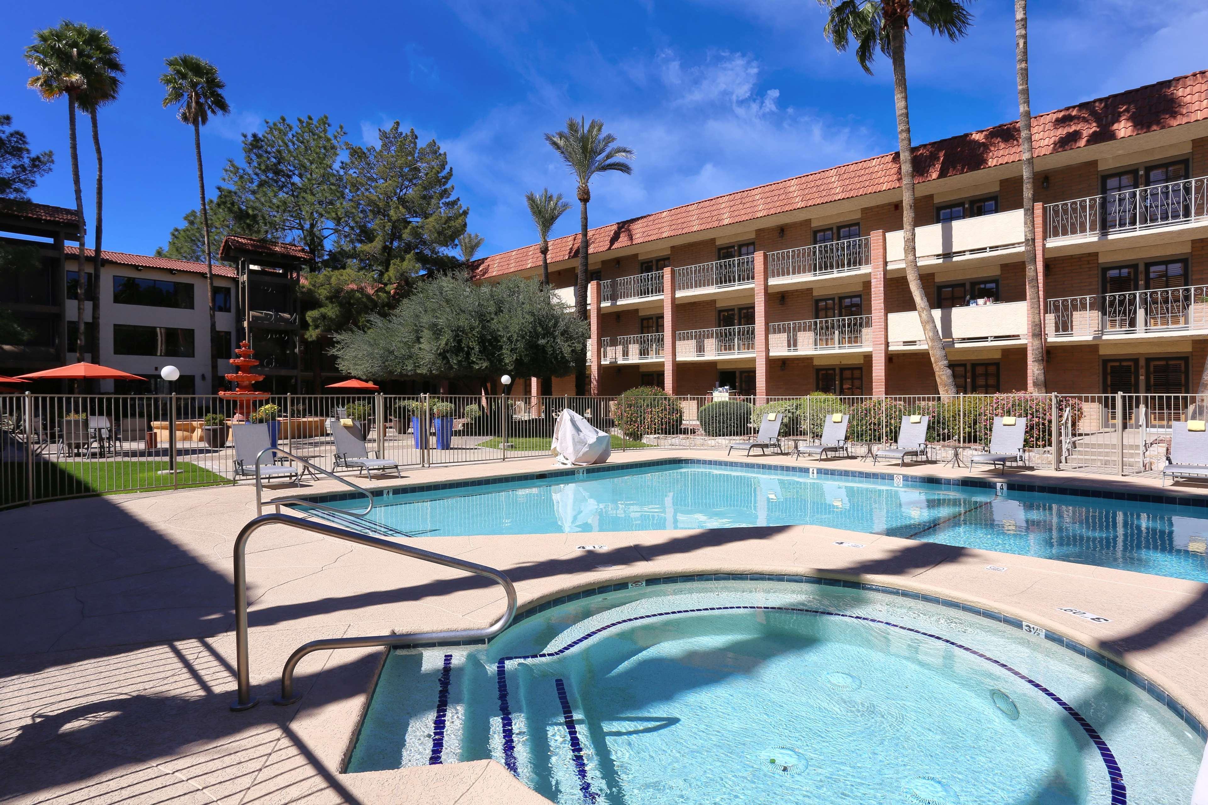 Doubletree Suites By Hilton Tucson Airport Exterior photo