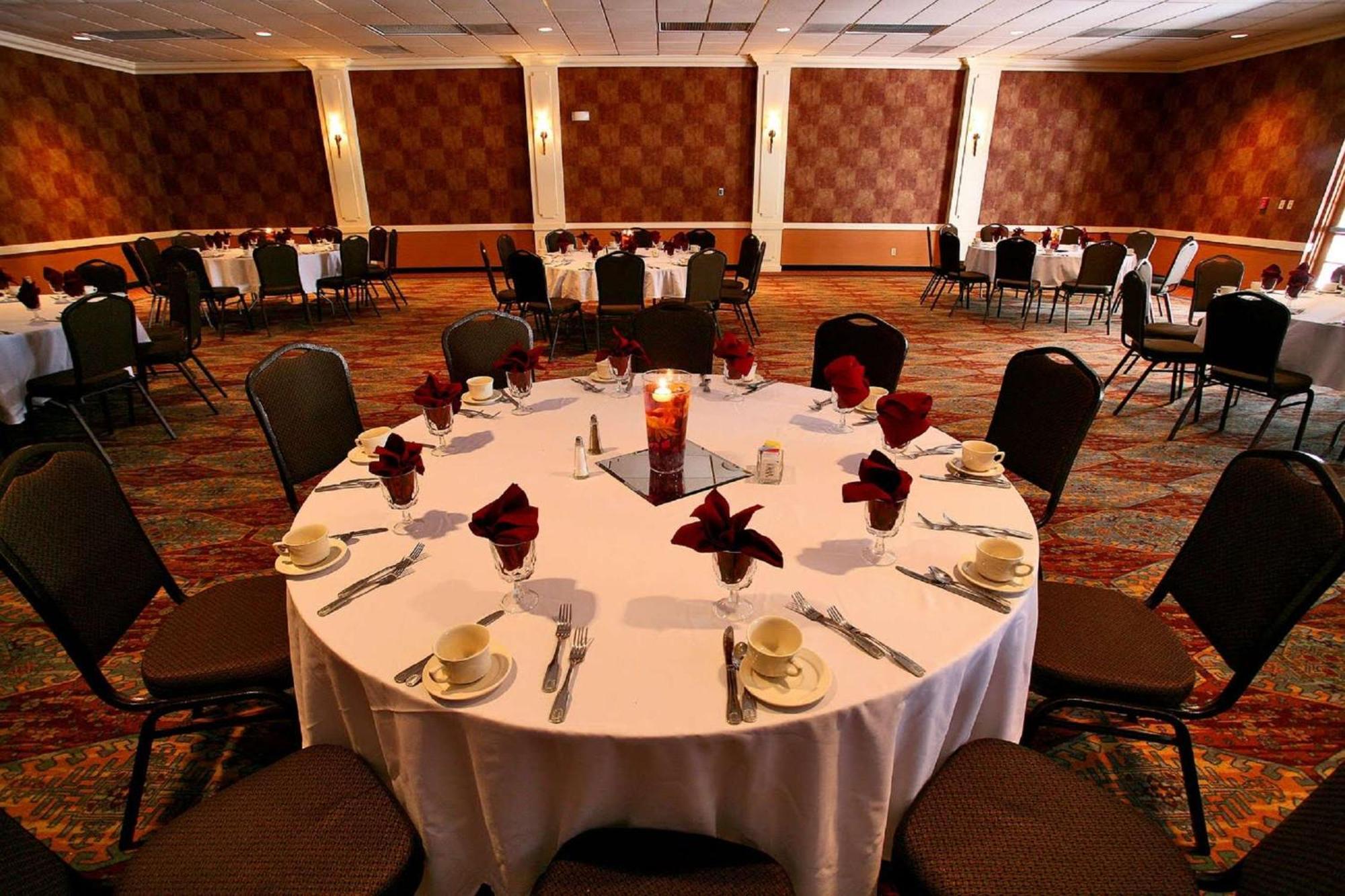 Doubletree Suites By Hilton Tucson Airport Exterior photo