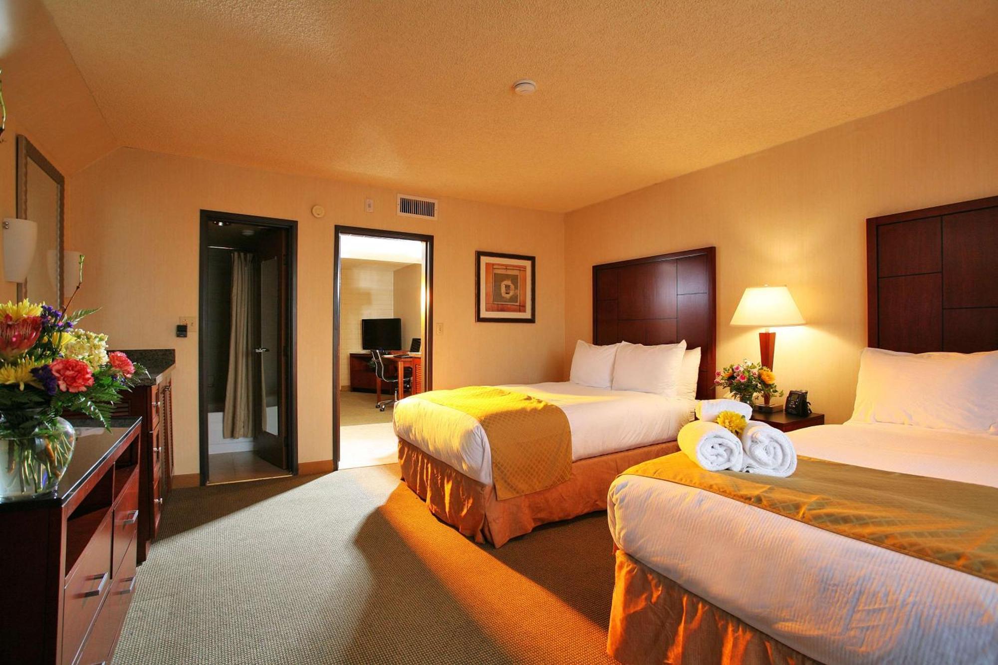 Doubletree Suites By Hilton Tucson Airport Exterior photo